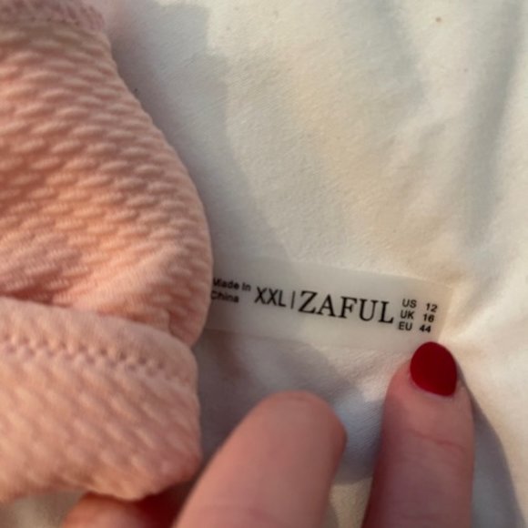 2 Piece Swimsuit with Tags - Picture 4 of 7